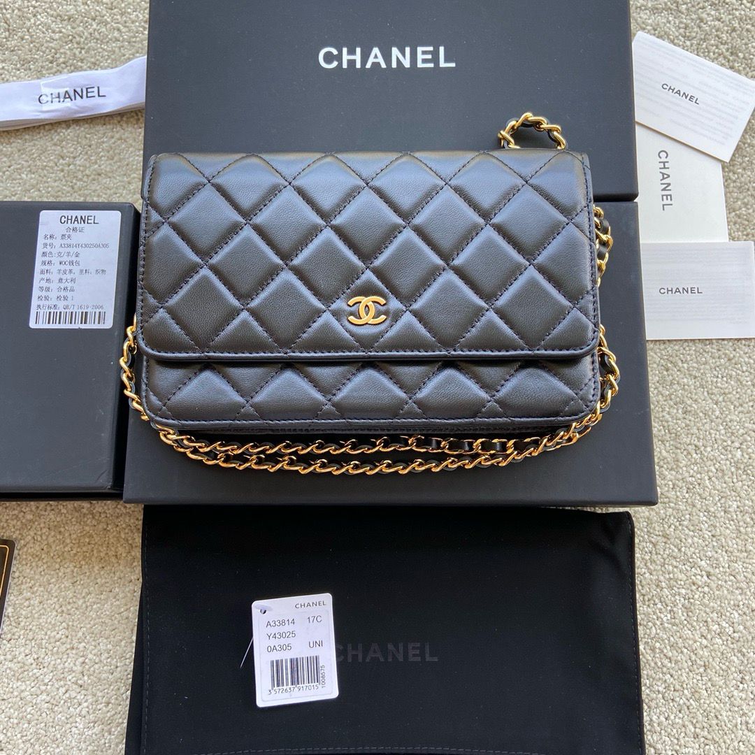 CC Classic WOC Lambskin Black