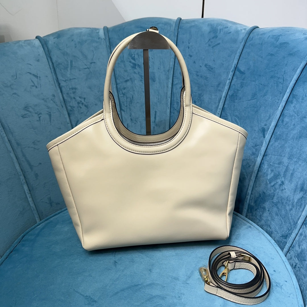 VALORA™ Classic Tote White