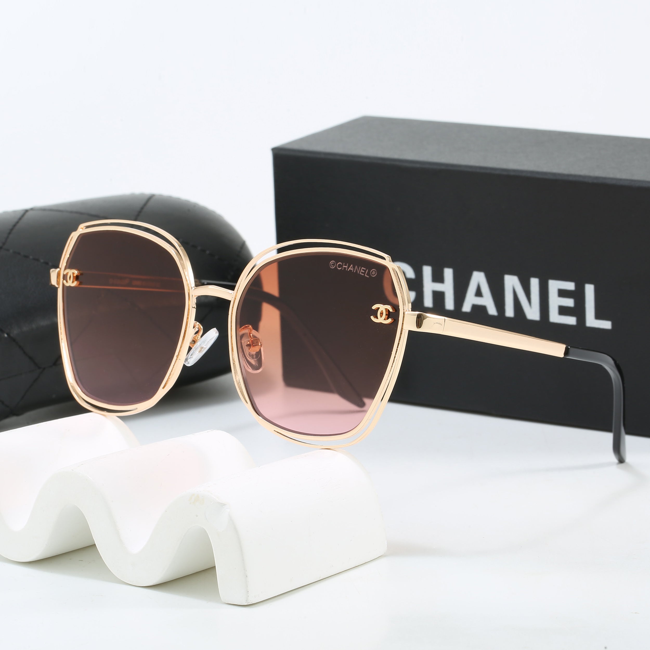 Aura Luxe Sunglasses