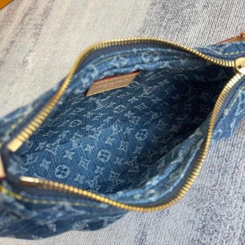 Mønstret slouchy hobotaske til kvinder i denim
