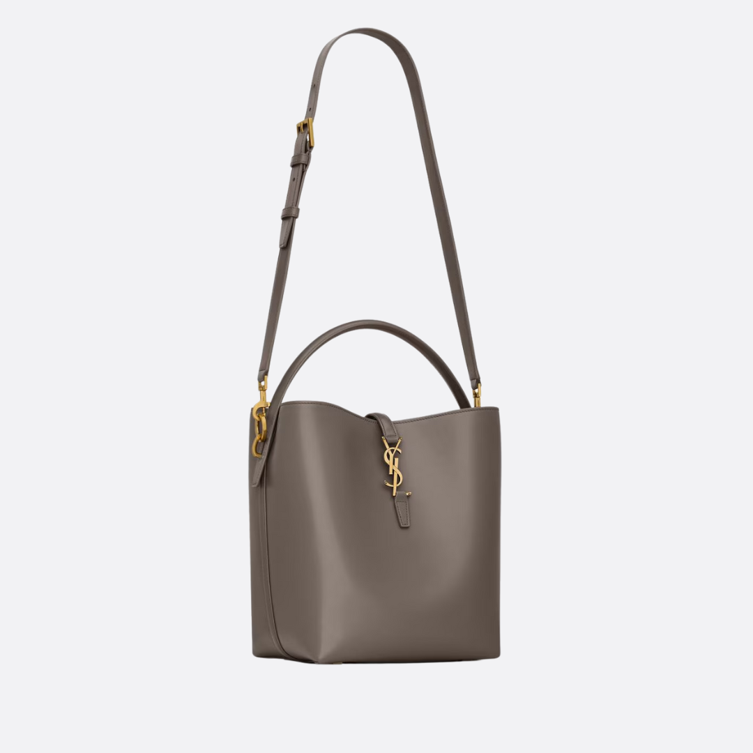 Women's Glossy Leather Minimalist Bucket Bag