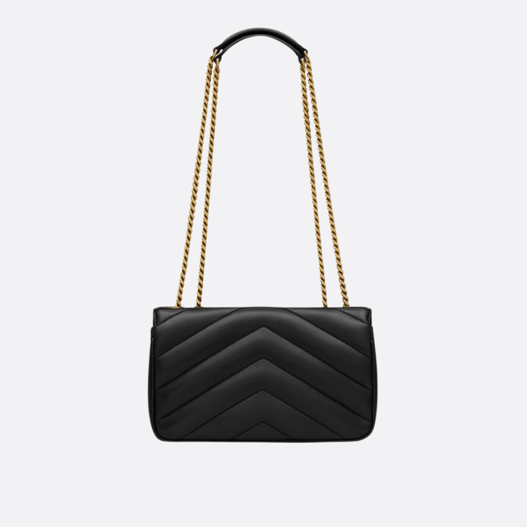 Sæt med quiltet crossbody-taske med kæde og sandaler til kvinder