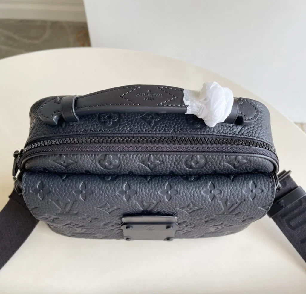 LV Steamer Wearable Wallet