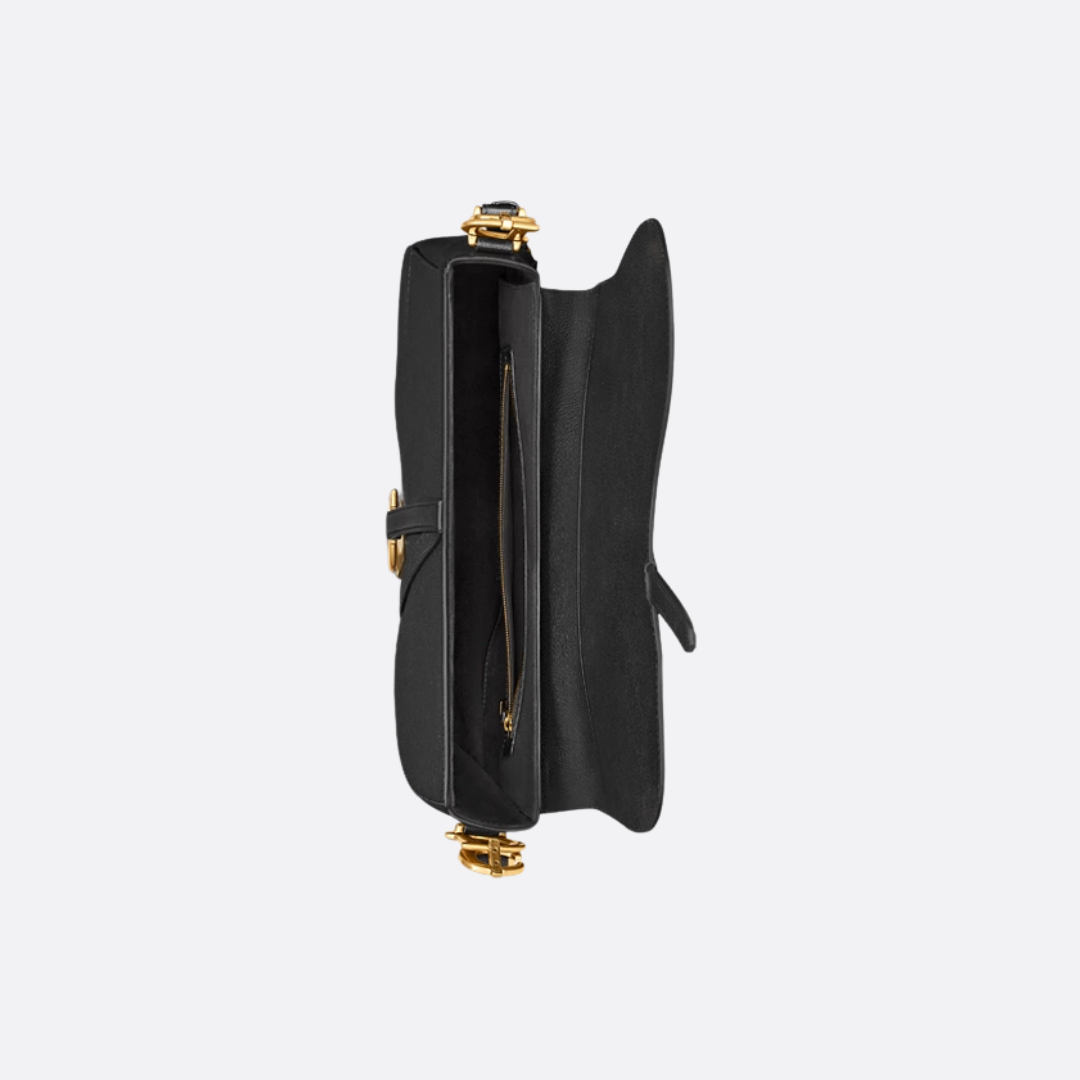 Women's Large Smooth Leather Saddle Bag with Strap