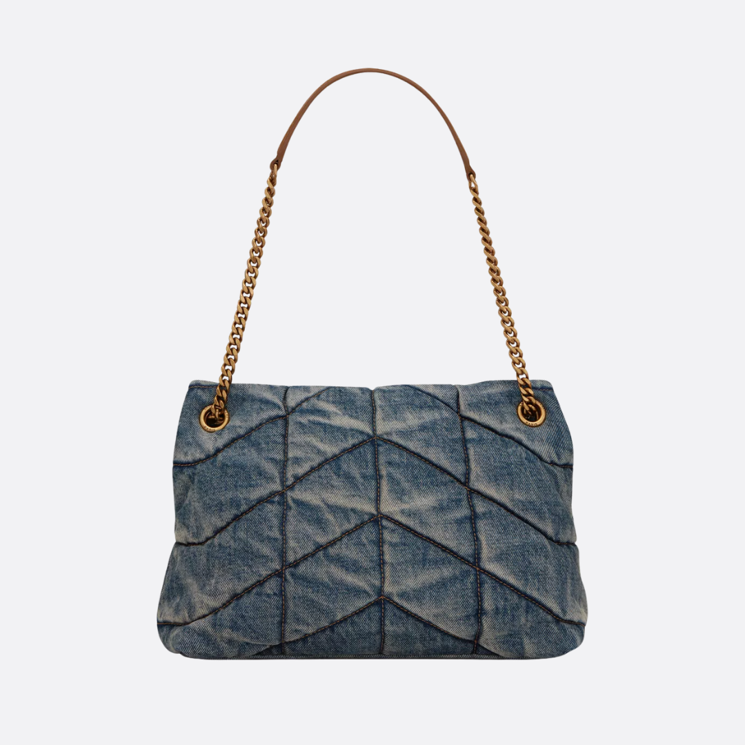 Quiltet puffer-crossbody-taske i denim til kvinder