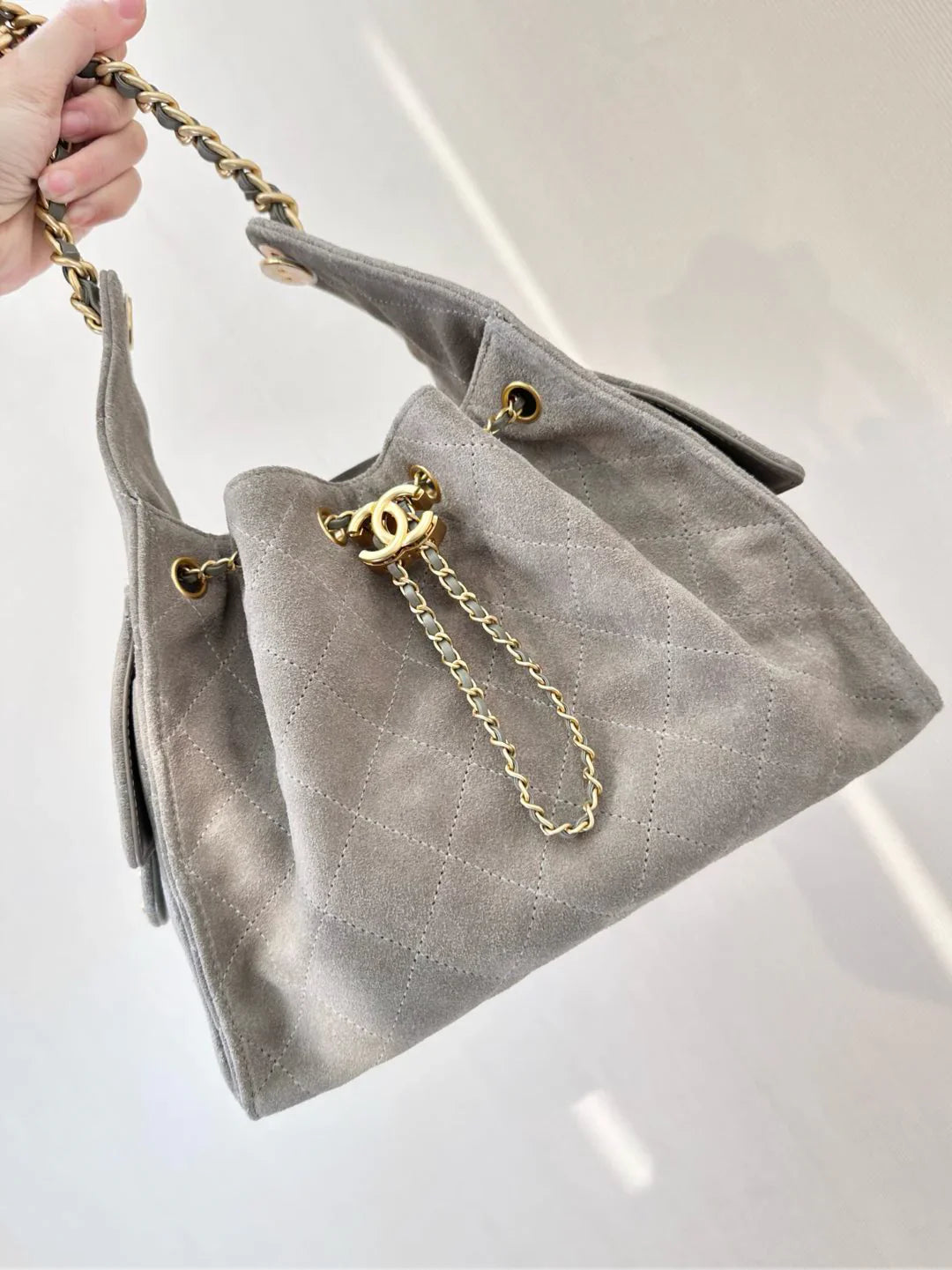 CHNL 25 Small Gray Hobo
