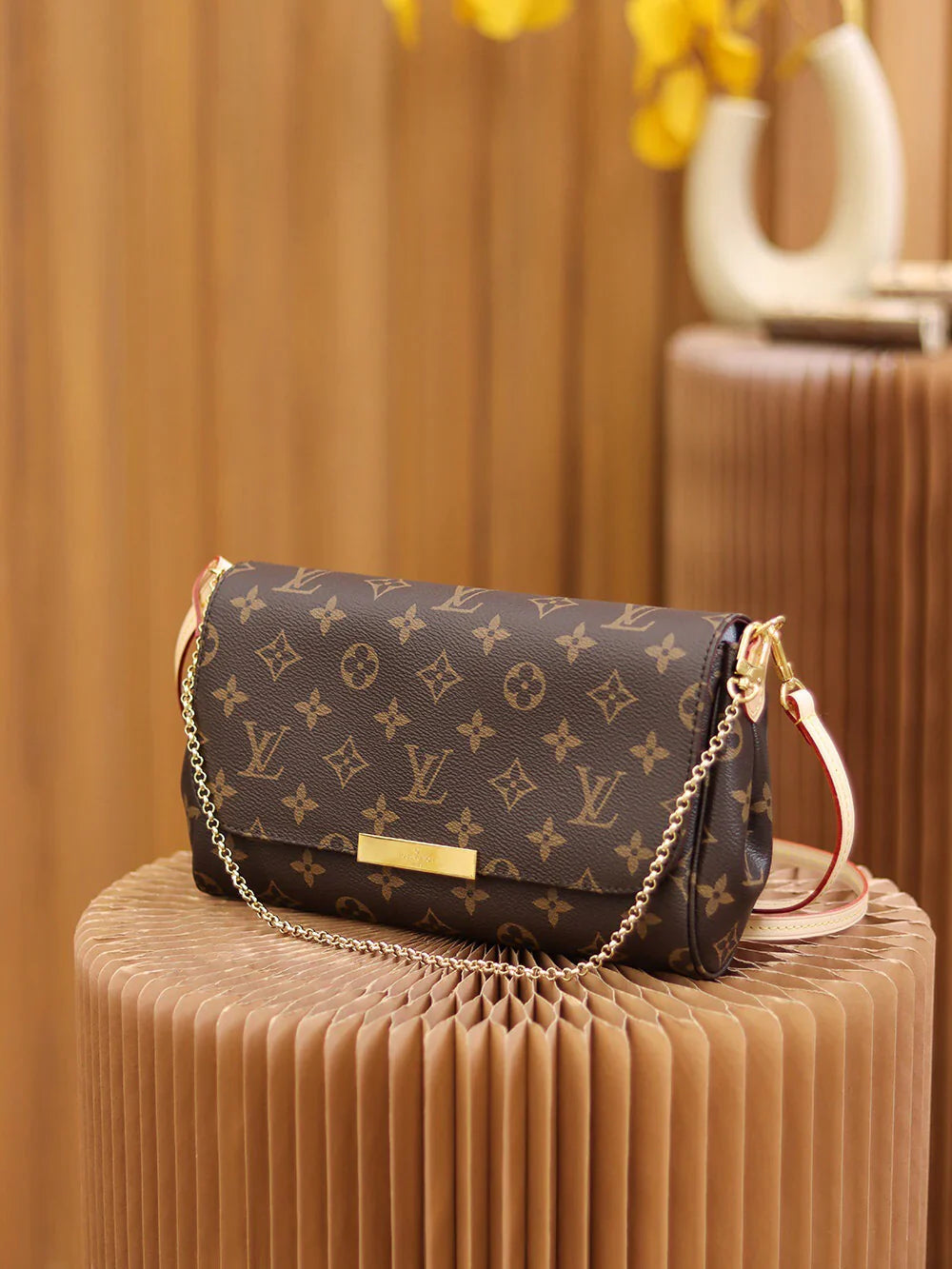 LV Favorite Monogram