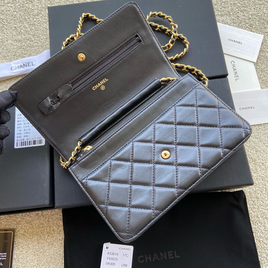 CC Classic WOC Lambskin Black