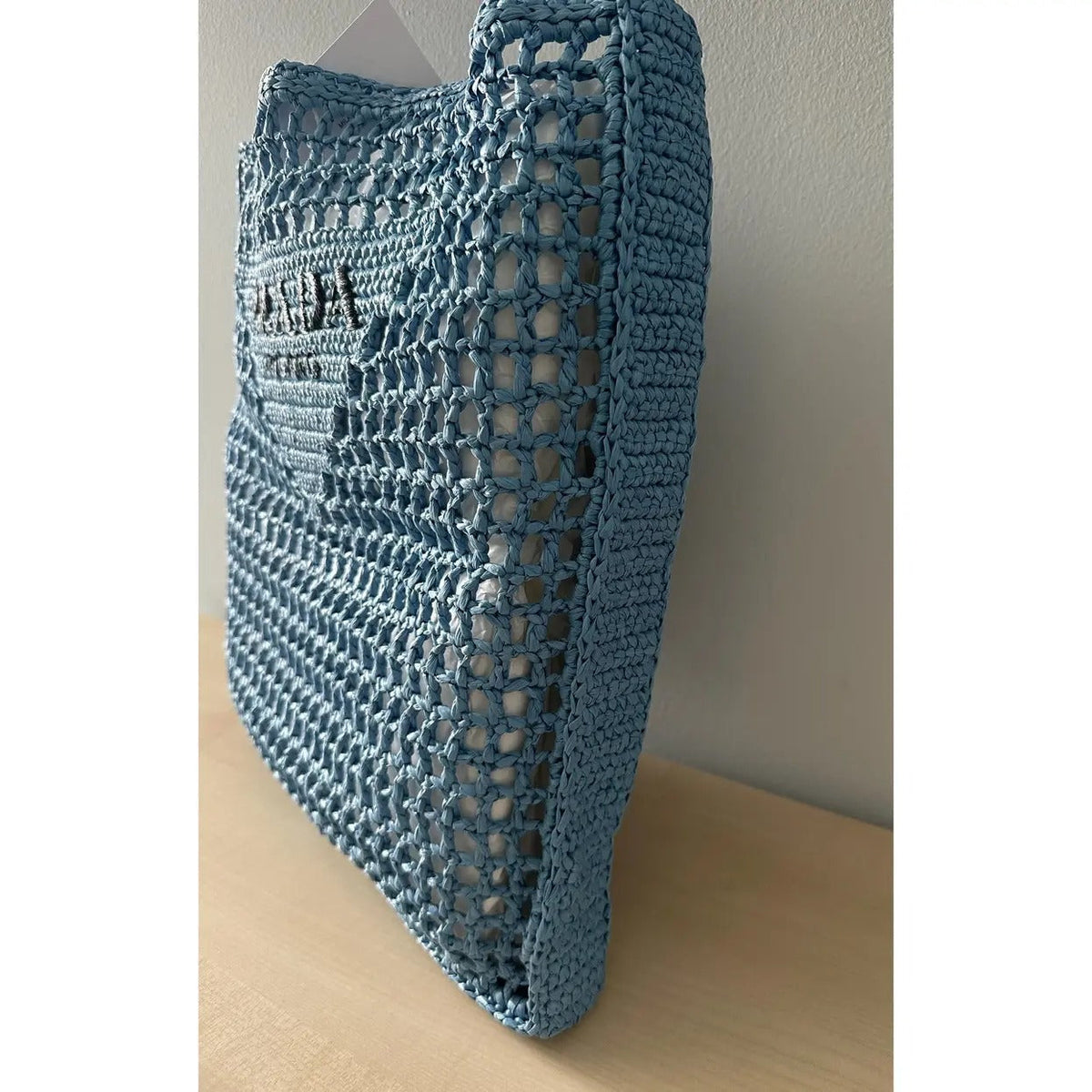 Blå vævet tote-taske til kvinder i raffia