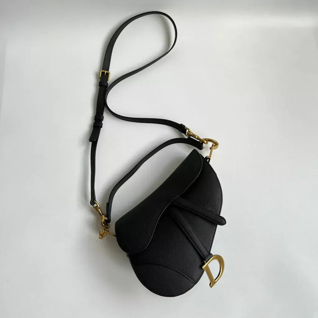 Women's Large Smooth Leather Saddle Bag with Strap